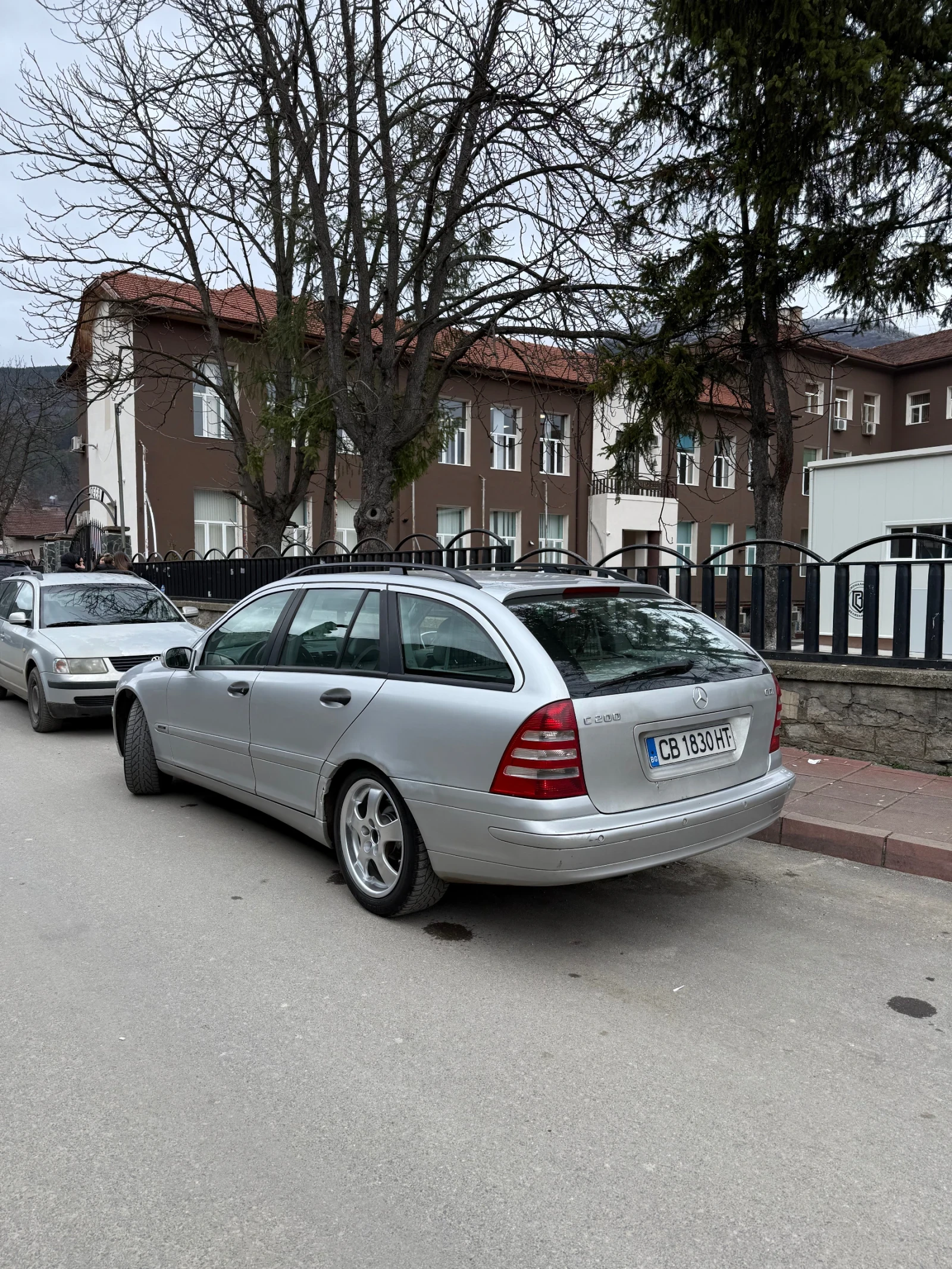 Mercedes-Benz C 200, снимка 6 - Автомобили и джипове - 54077015
