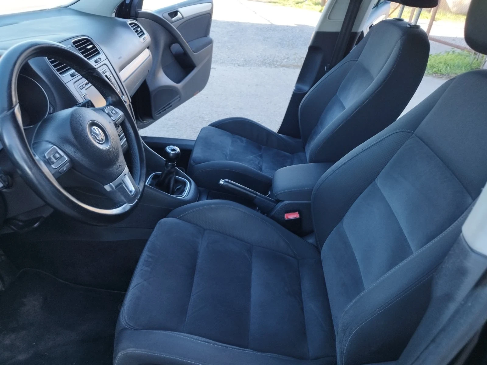 VW Golf 2.0 TDI HIGHLINE 4-MOTION | Mobile.bg � ����������� 10