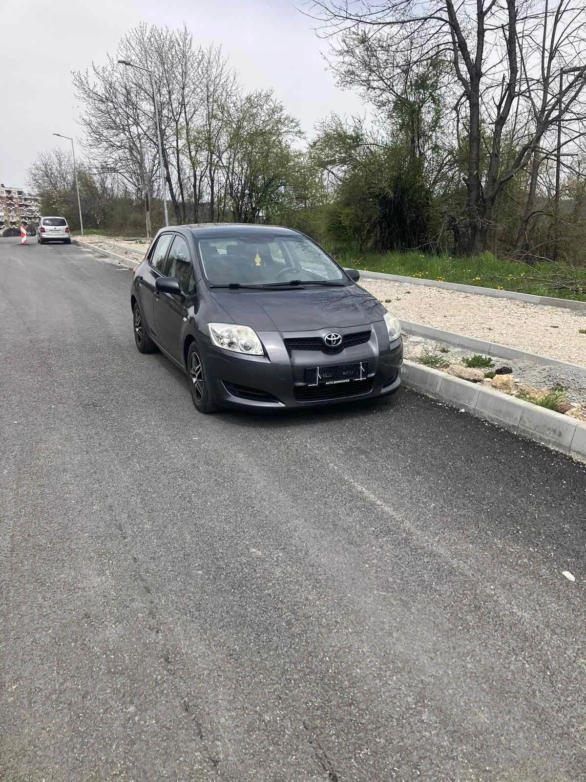 Toyota Auris 1.4D, снимка 2 - Автомобили и джипове - 54207894