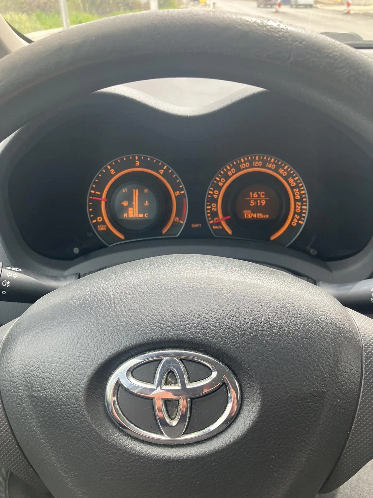 Toyota Auris 1.4D, снимка 9 - Автомобили и джипове - 54207894