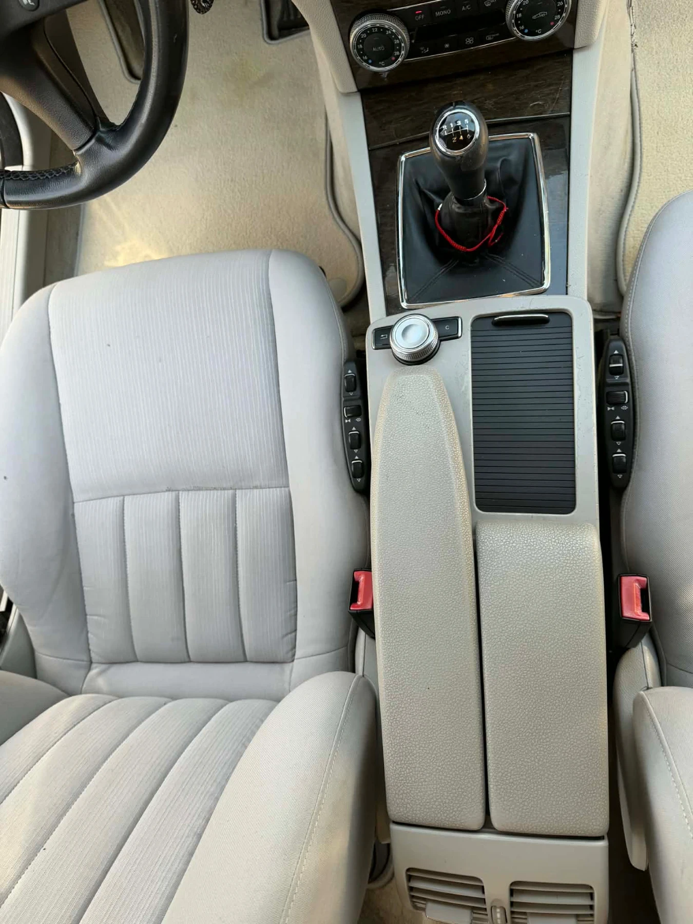 Mercedes-Benz C 200 2.2/136, снимка 8 - Автомобили и джипове - 54360486