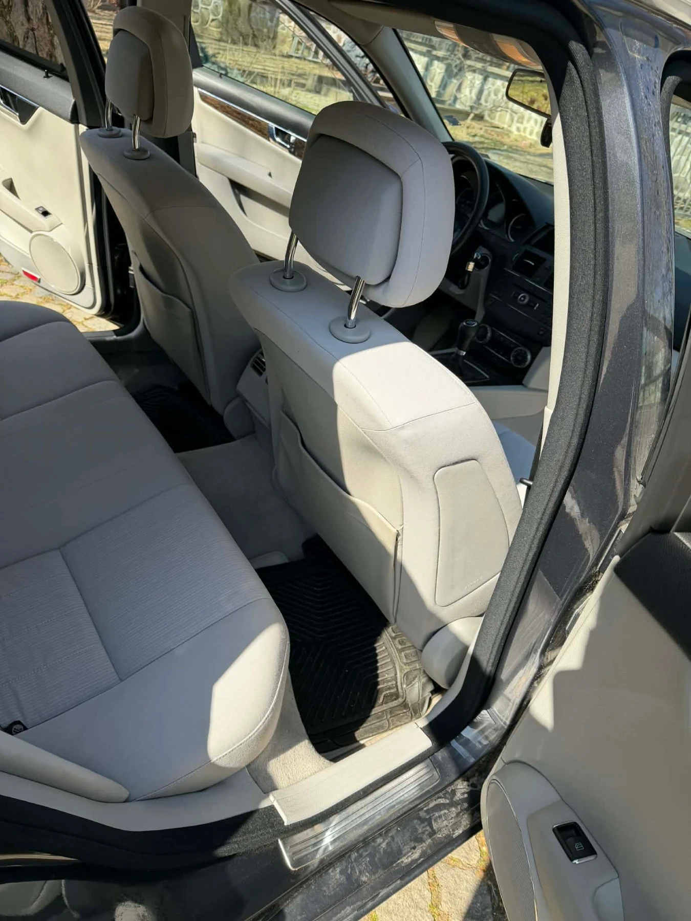 Mercedes-Benz C 200 2.2/136, снимка 9 - Автомобили и джипове - 54360486