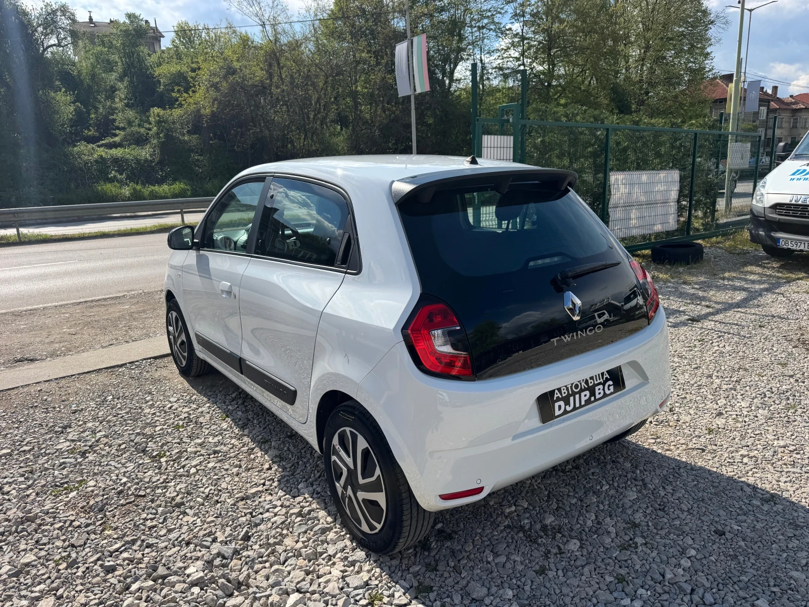 Renault Twingo 60kwh 82kc, снимка 5 - Автомобили и джипове - 54392101