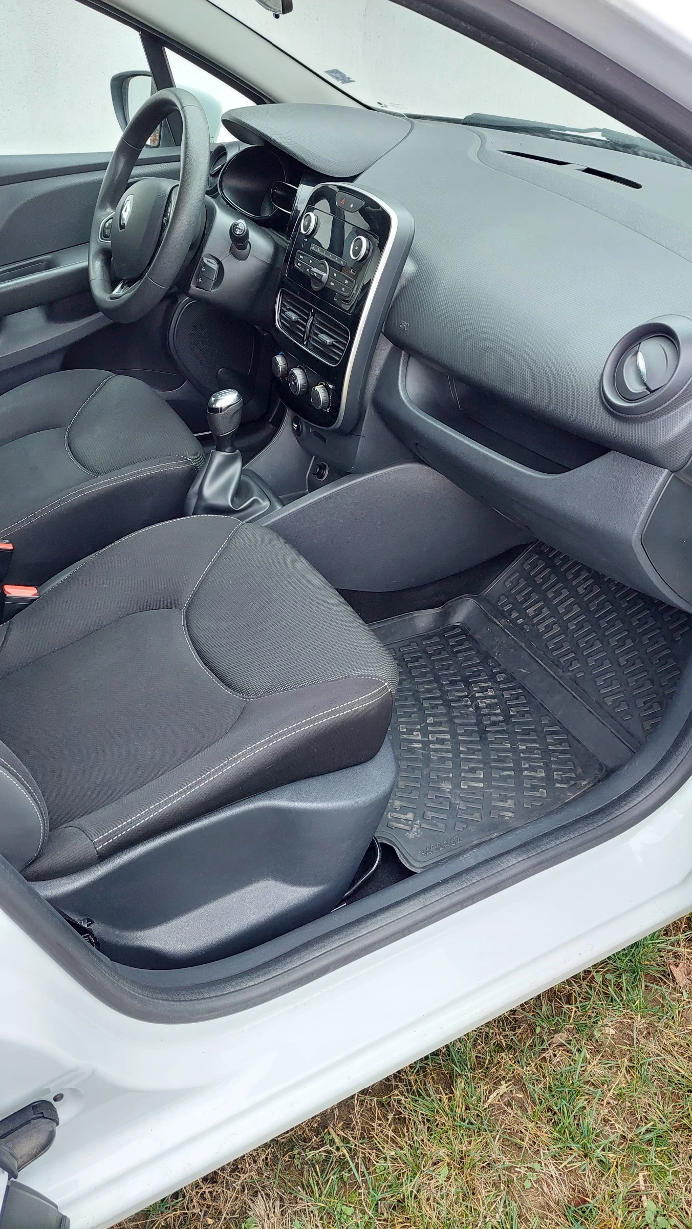 Renault Clio 1.2 N1 ГАЗ BRC, снимка 6 - Автомобили и джипове - 54622420