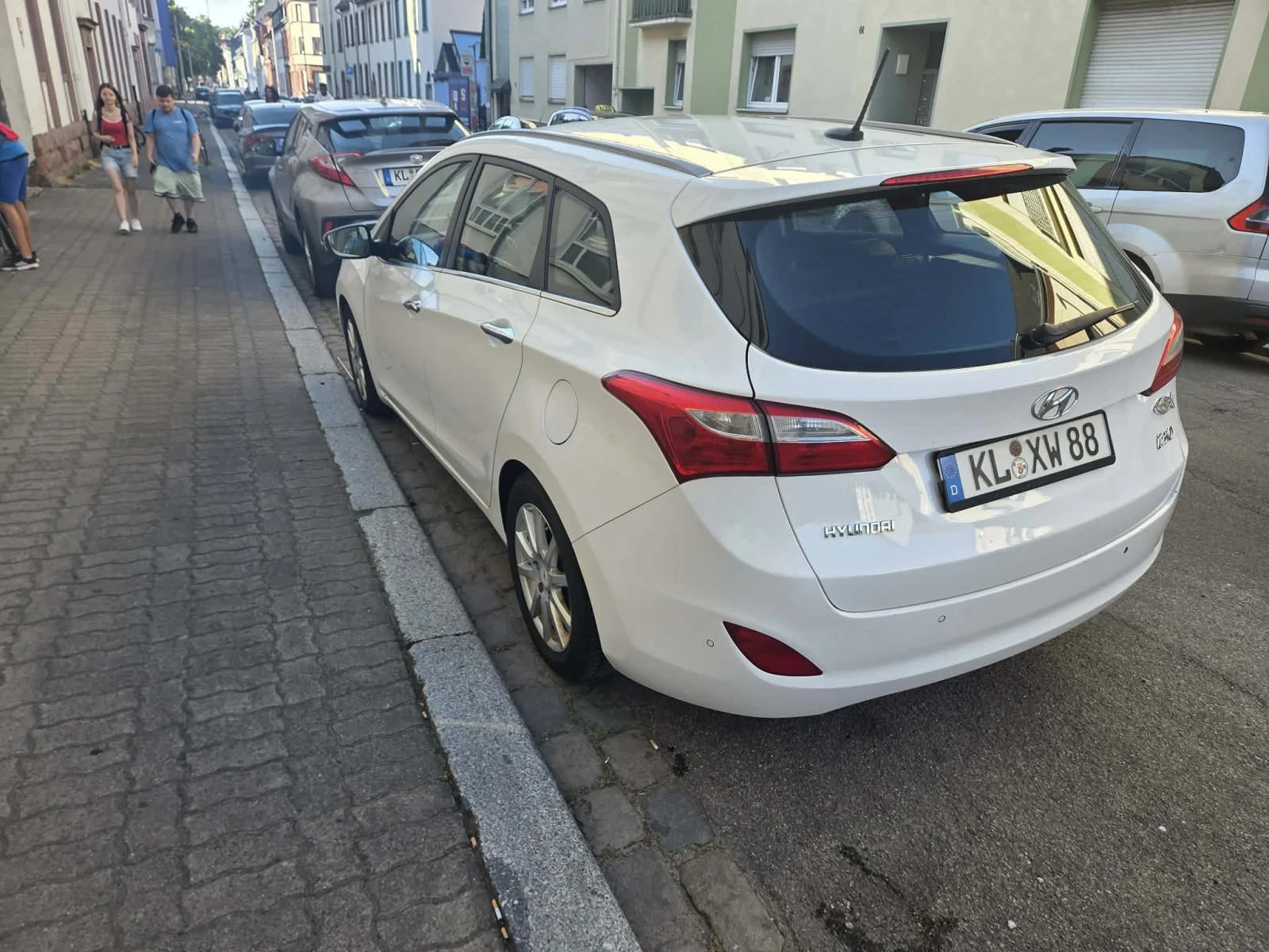 Hyundai I30, снимка 4 - Автомобили и джипове - 55629326