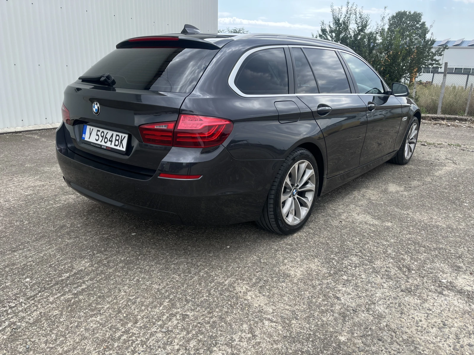 BMW 520 B47, снимка 5 - Автомобили и джипове - 55829839