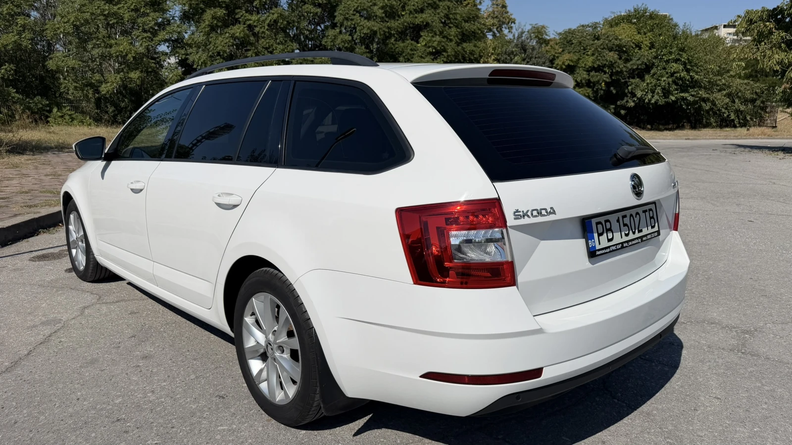 Skoda Octavia 2.0 TDI Facelift Еуратек, снимка 6 - Автомобили и джипове - 56183568