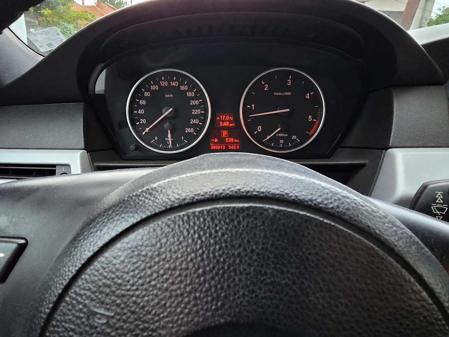 BMW 525 XDrive, снимка 13 - Автомобили и джипове - 56476025