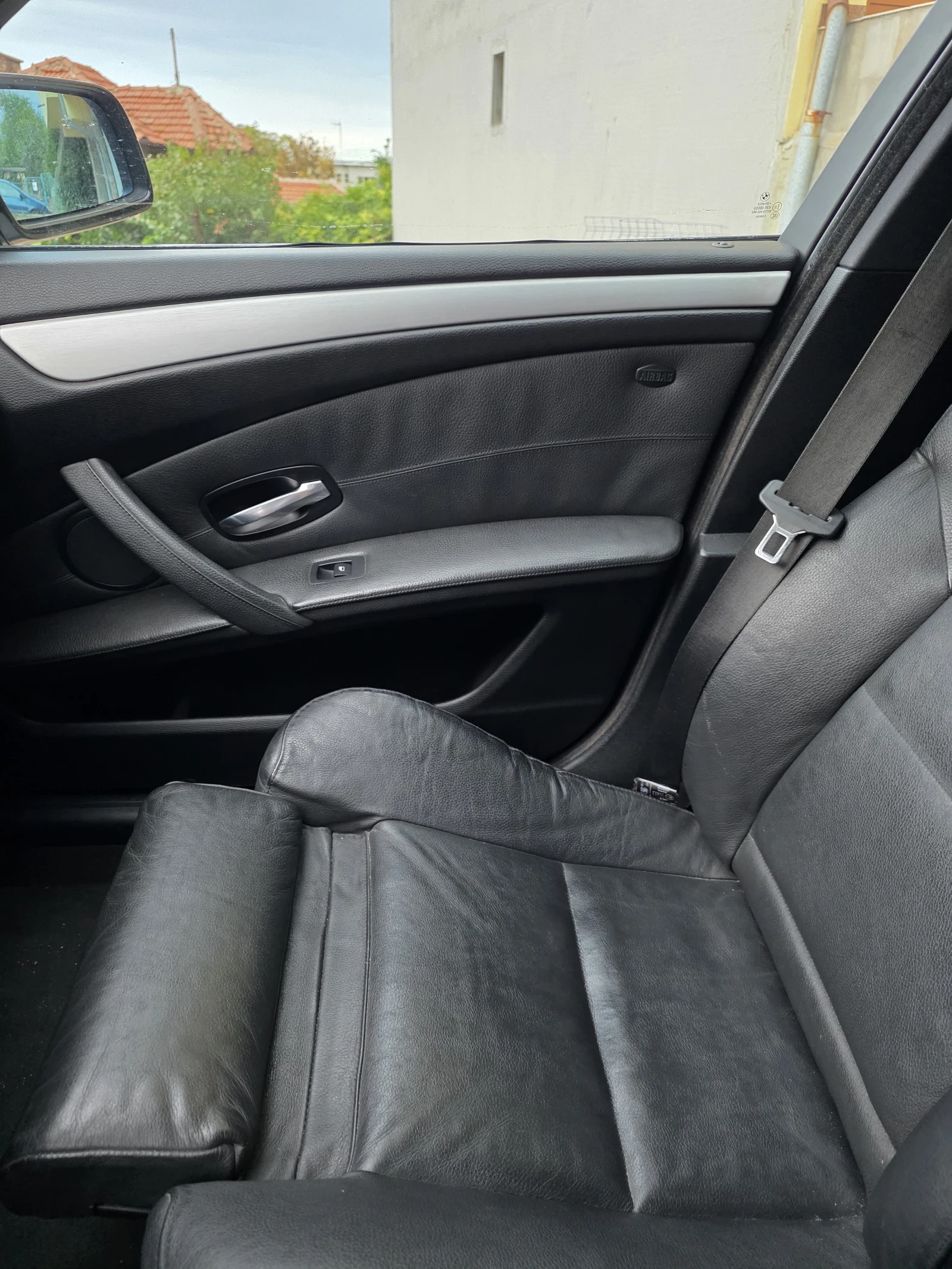BMW 525 XDrive, снимка 10 - Автомобили и джипове - 56476025
