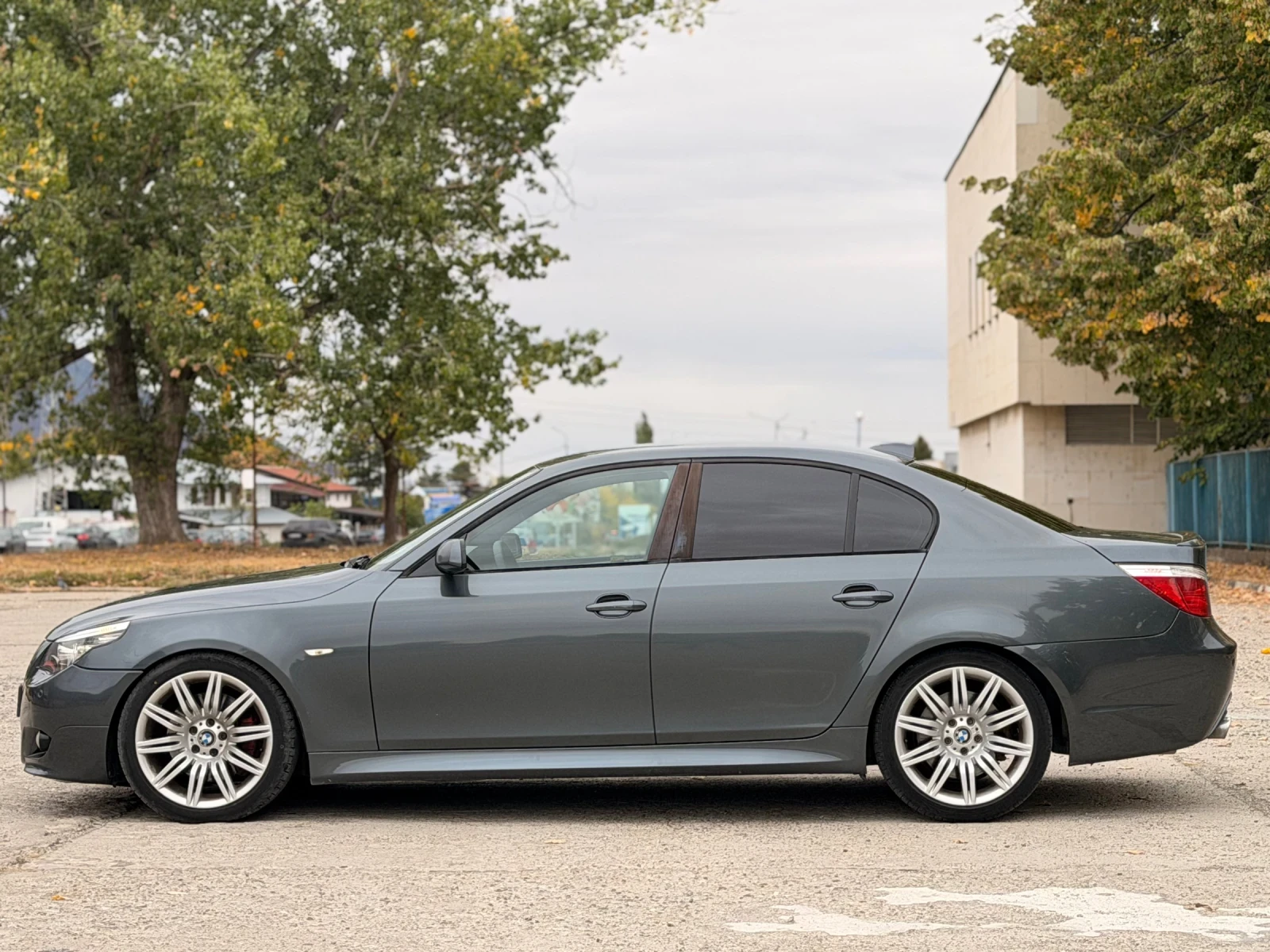 BMW 535 D/FACELIFT/ОБДУХВАНЕ, снимка 2 - Автомобили и джипове - 56523983