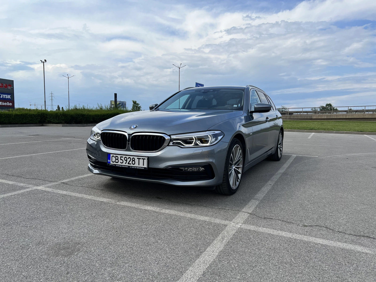 BMW 540 i xDrive, снимка 3 - Автомобили и джипове - 56524695
