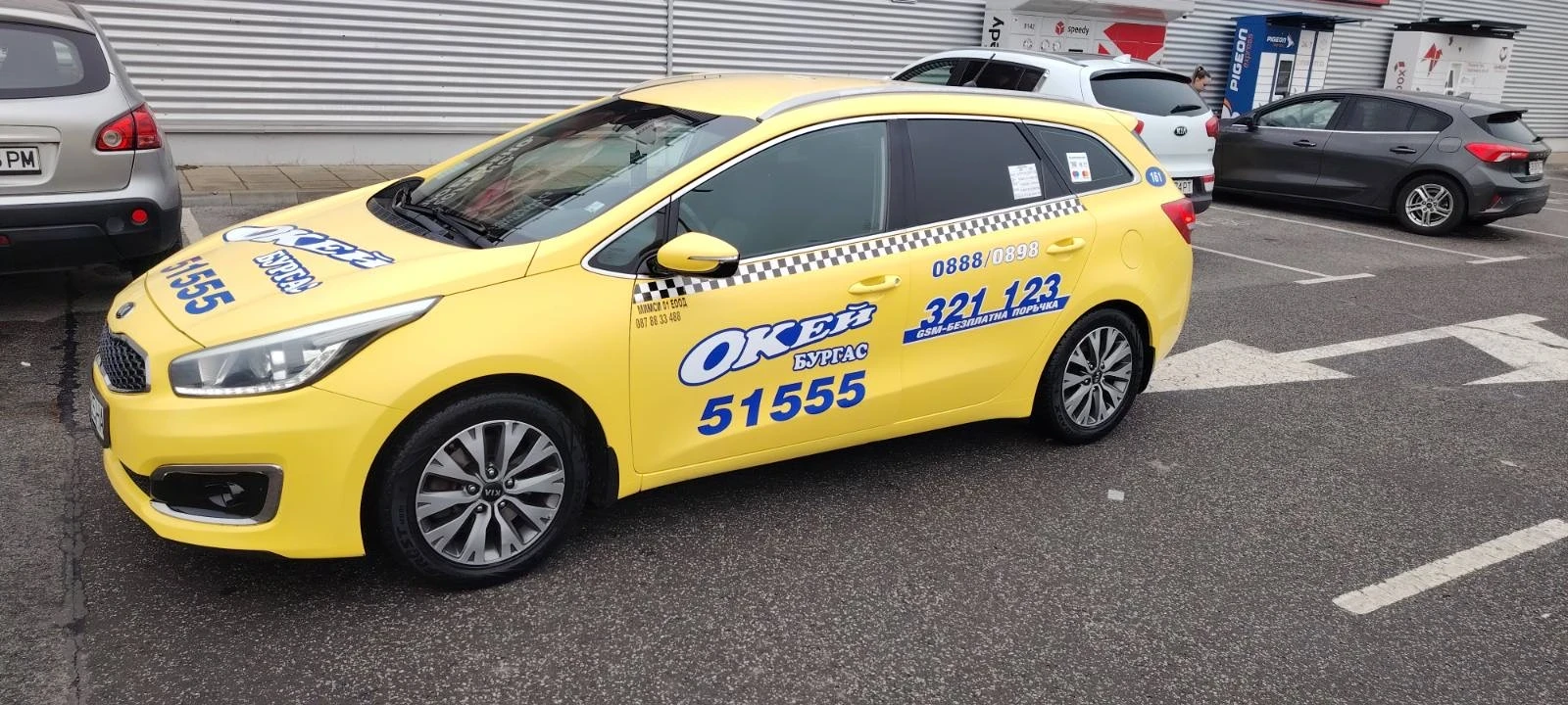 Kia Ceed, снимка 4 - Автомобили и джипове - 56616667