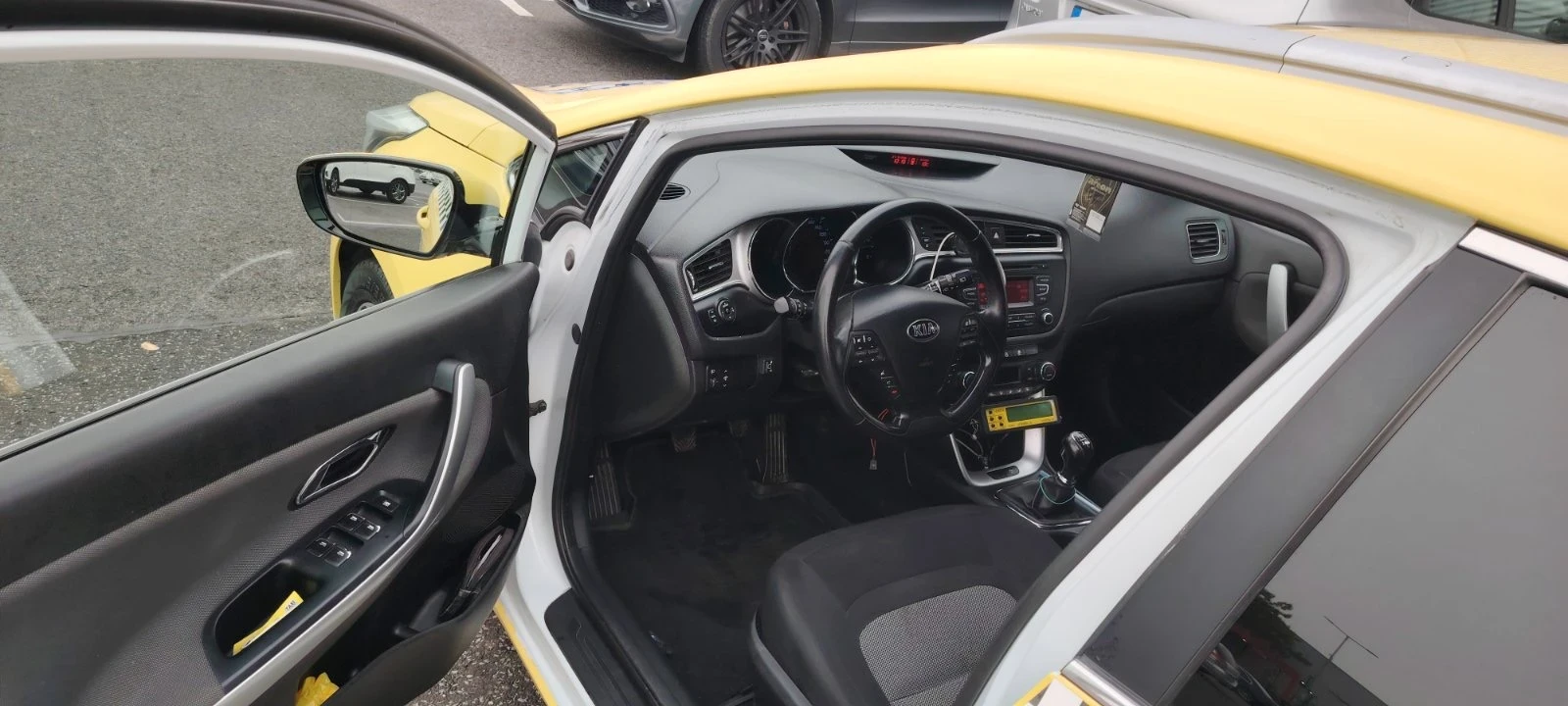 Kia Ceed, снимка 9 - Автомобили и джипове - 56616667