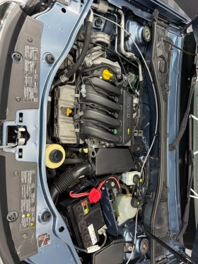 Dacia Duster 1.6i 4x4 SWIS, снимка 11