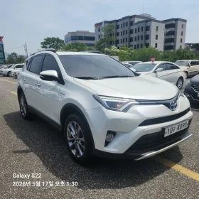 ������ Toyota Rav4
