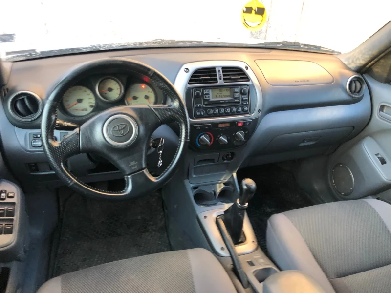 Toyota Rav4 2.0 d4d, снимка 5 - Автомобили и джипове - 49255967