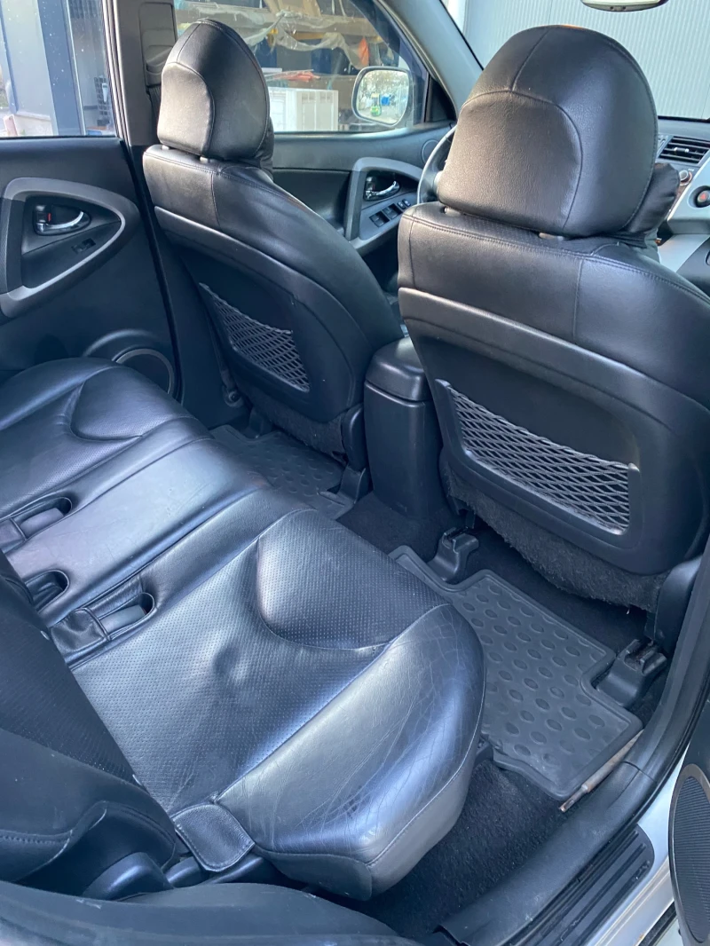Toyota Rav4 D-4D luxury?, снимка 12 - Автомобили и джипове - 52962579