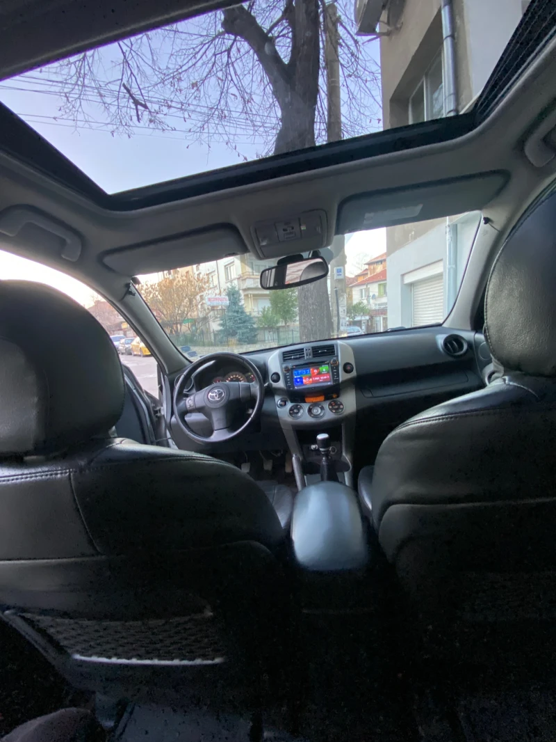 Toyota Rav4 D-4D luxury?, снимка 11 - Автомобили и джипове - 52962579