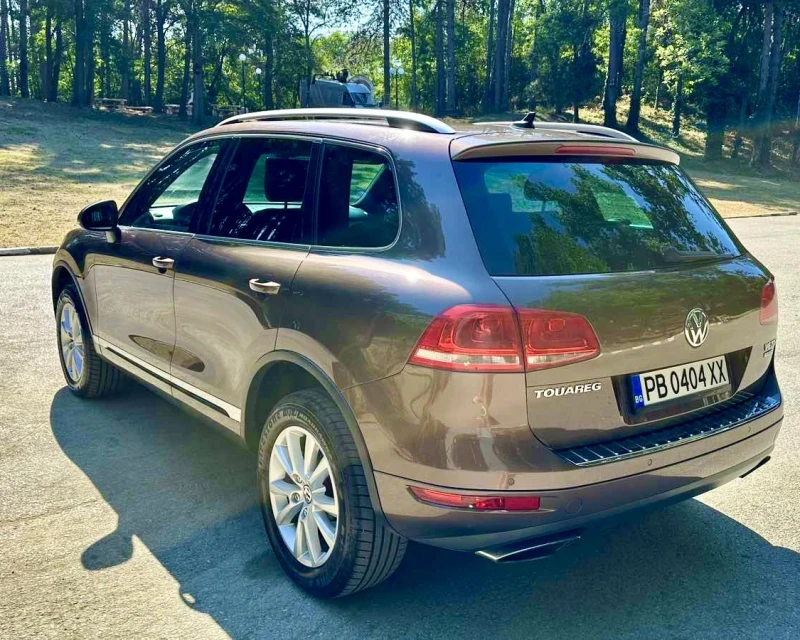 VW Touareg, снимка 4 - Автомобили и джипове - 53058551
