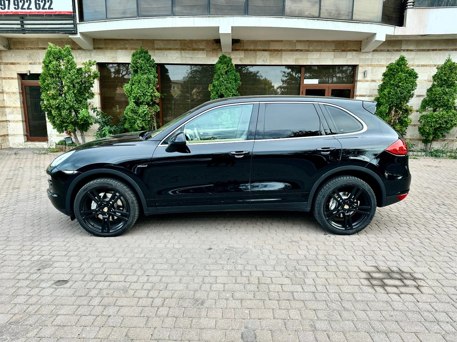 Porsche Cayenne 3.0 - изображение 4