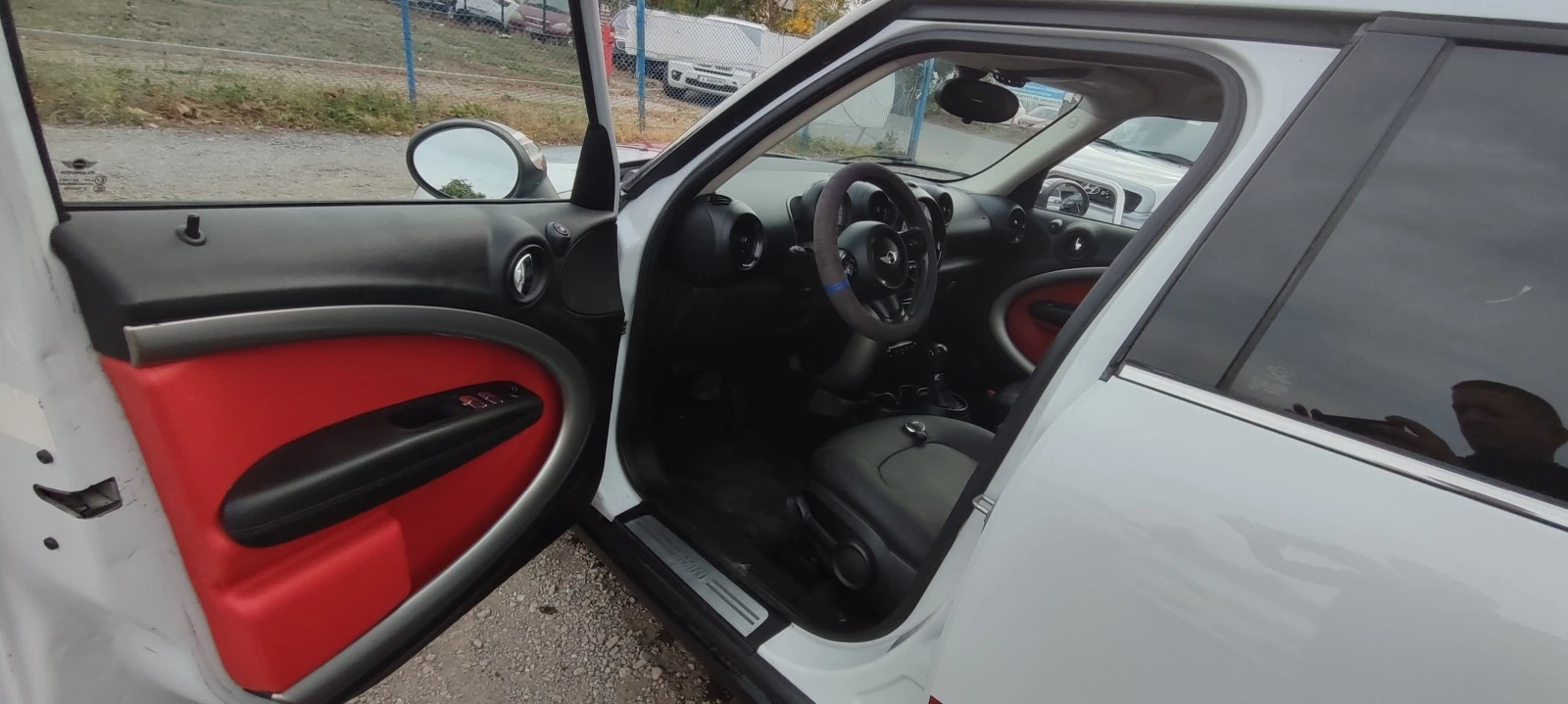 Mini Countryman 1.6 Автоматик 2013г Лизинг Бартер | Mobile.bg — изображение 13