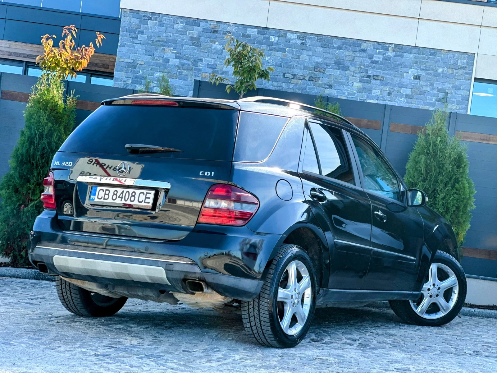 Mercedes-Benz ML 320 3.0D* 224hp.ПАНОРАМА* ПОДГРЕВ* AIRMATIK* ЛИЗИНГ* Б - изображение 5