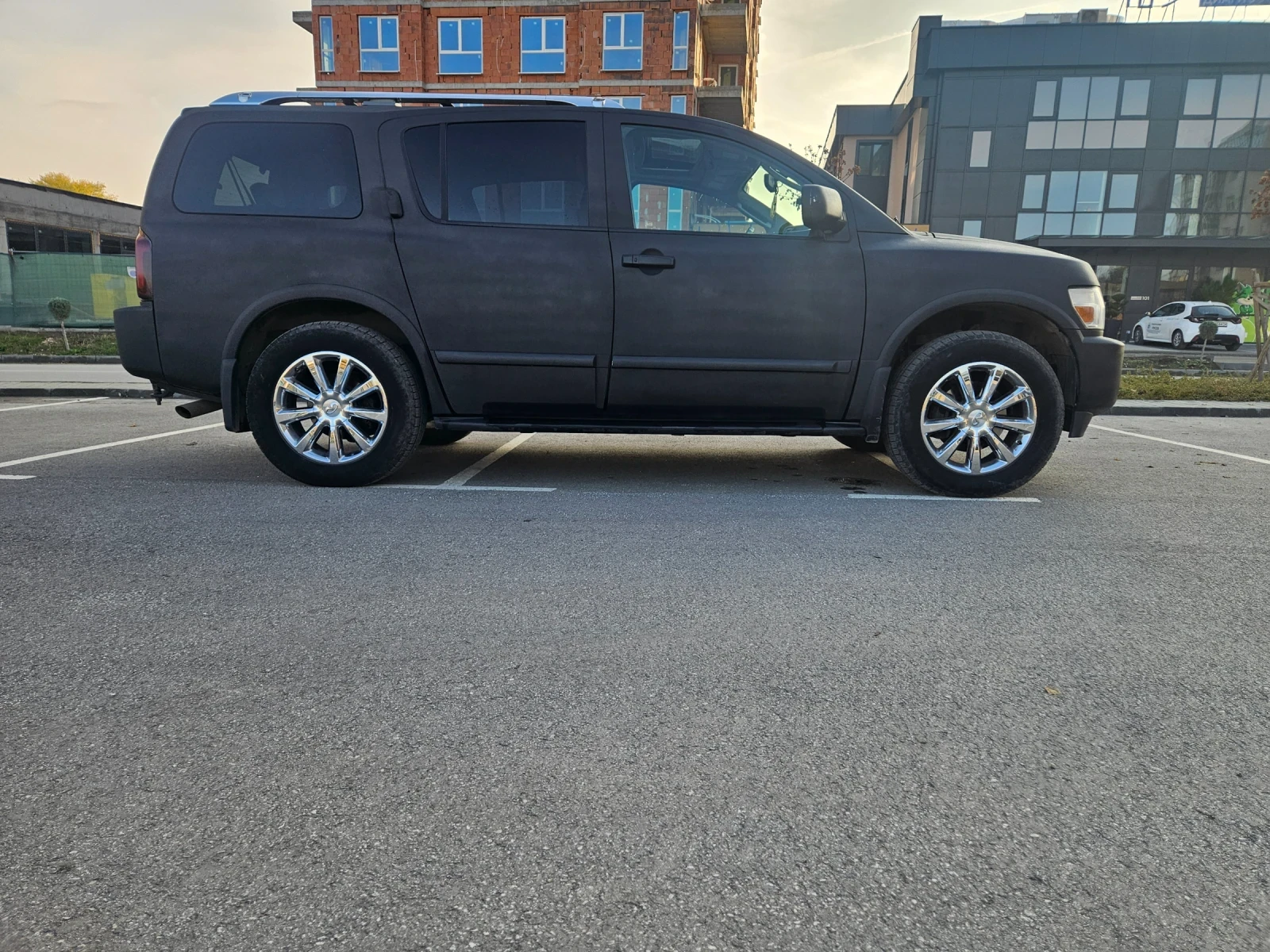 Infiniti QX56 Infiniti Qx56 5.6i  181200km.  | Mobile.bg   5