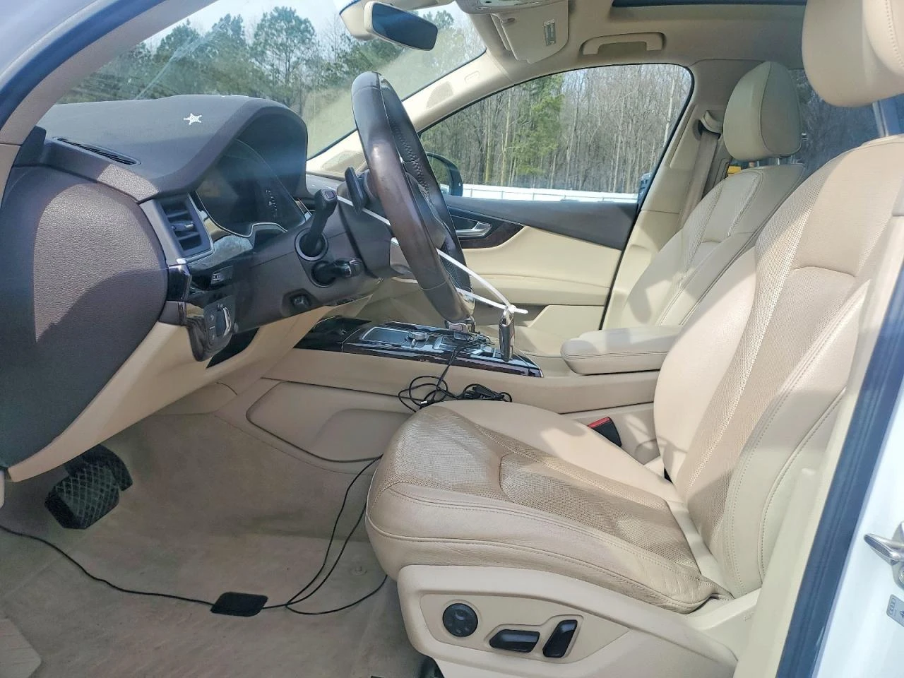 Audi Q7 3.0Т PREMIUM PLUS* DISTRONIC* 360 CAM* ОБДУХВАНЕ* , снимка 7 - Автомобили и джипове - 53894837