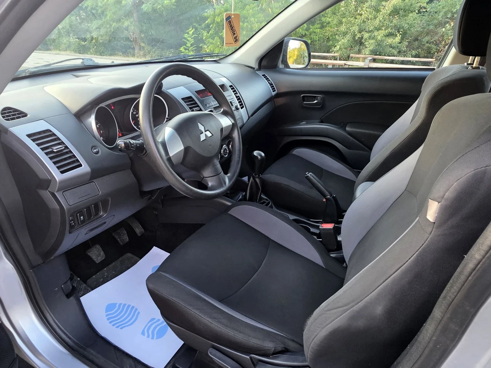 Mitsubishi Outlander Фейслифт, 2.0-147к.с , снимка 13 - Автомобили и джипове - 55944354
