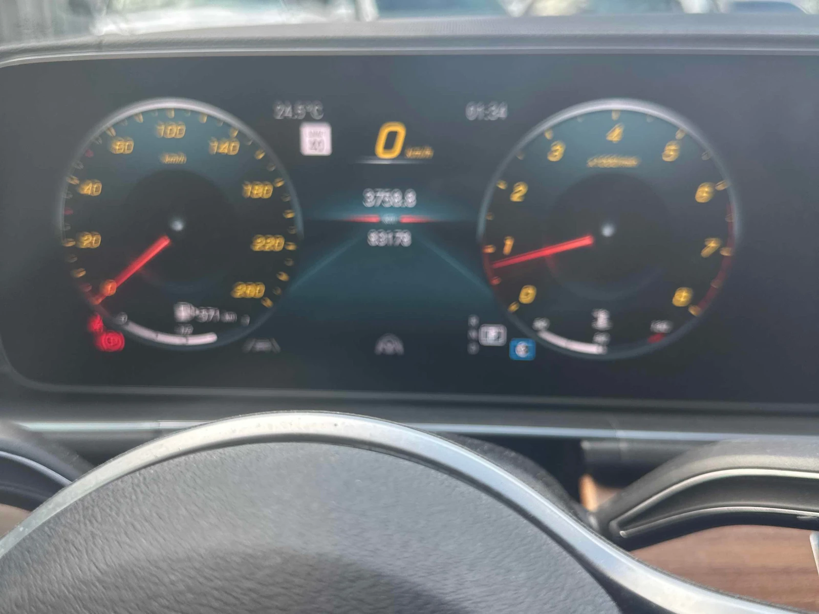 Mercedes-Benz GLE 350 * CARFAX * ОПЦИЯ ЗА ФИНАНСИРАНЕ, снимка 8 - Автомобили и джипове - 55983844
