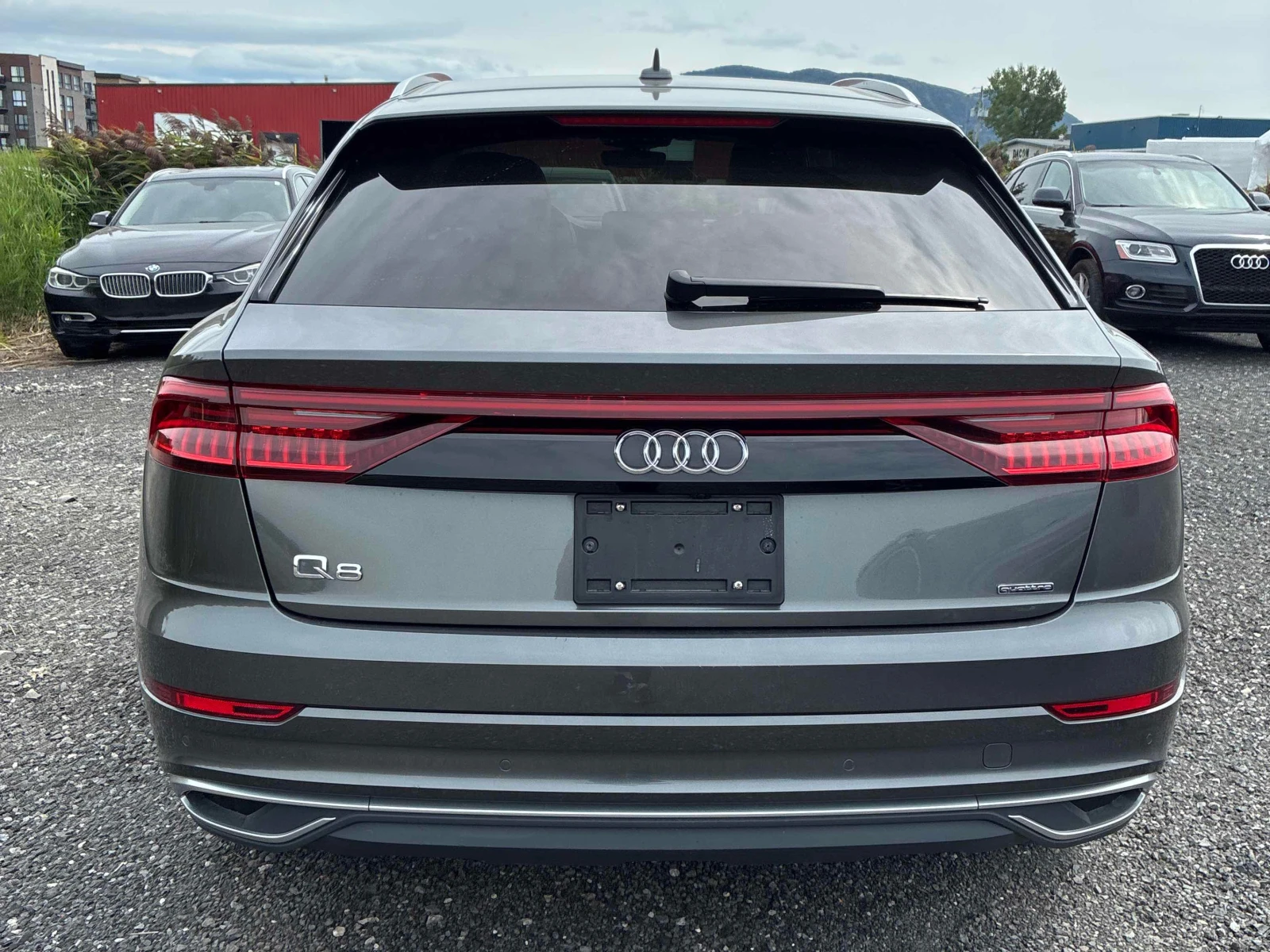 Audi Q8 * Technik * CARFAX * �� ���������������� �� ���� | Mobile.bg � ����������� 4