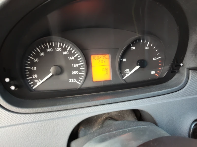 Mercedes-Benz Vito 111cdi 2, 2d 116ps 6ck, снимка 9 - Бусове и автобуси - 52158012