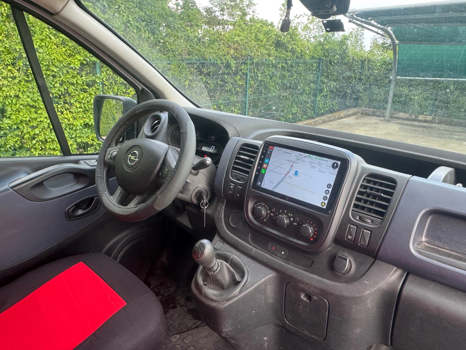 Opel Vivaro 1.6 CDTI* 4 врати* Клима* NAVI , снимка 8 - Бусове и автобуси - 54545271