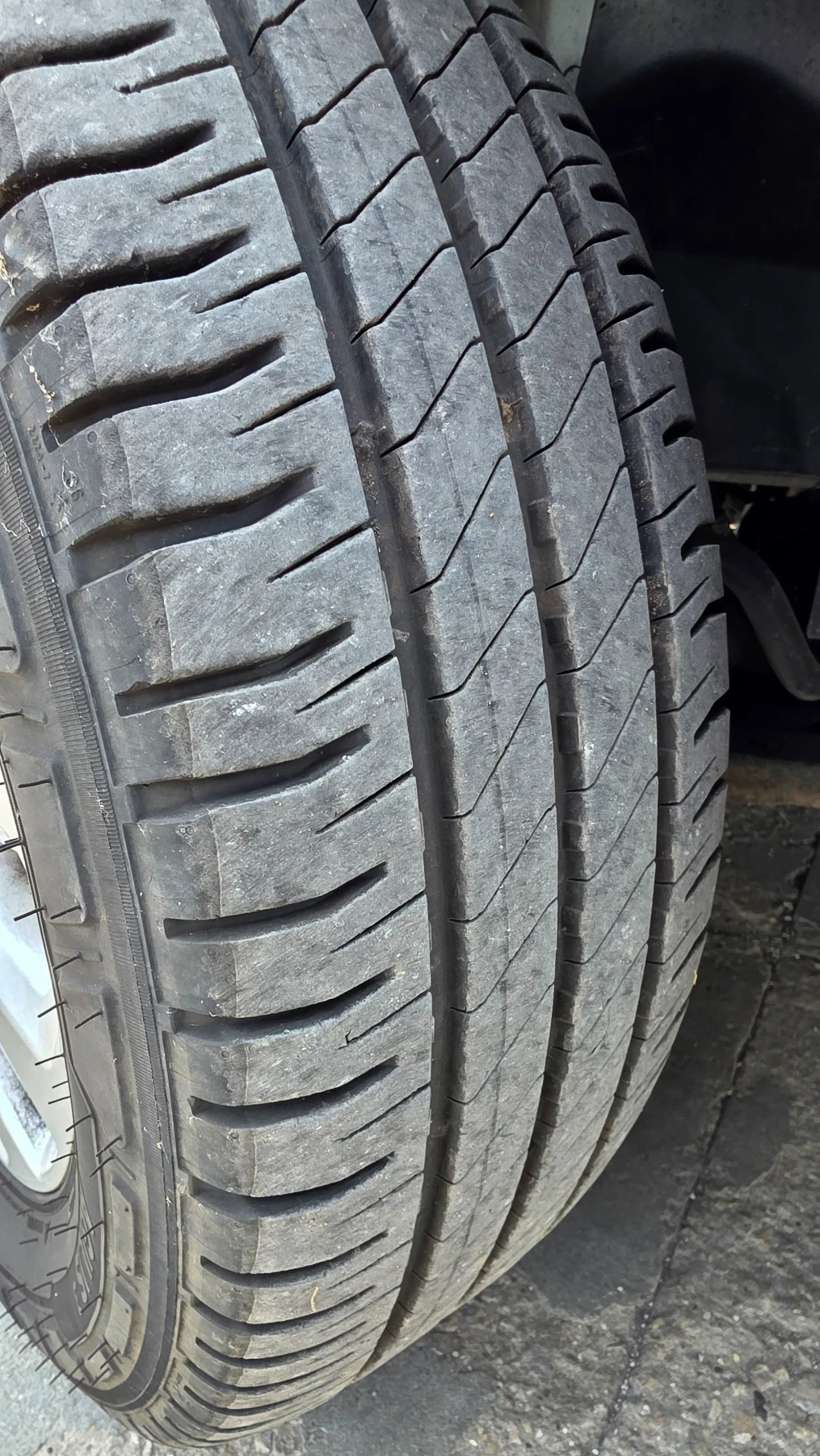 Ford Transit Custom 2.0 TDCI 130к.с  TOURNEO CUSTOM Автомат 8 места., снимка 16 - Бусове и автобуси - 54606276