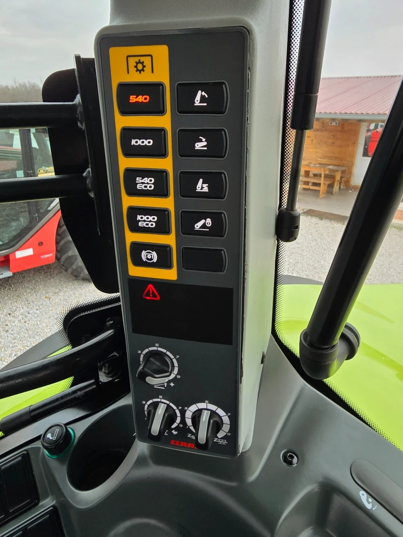 Трактор Claas Arion 620 , снимка 12 - Селскостопанска техника - 48897248