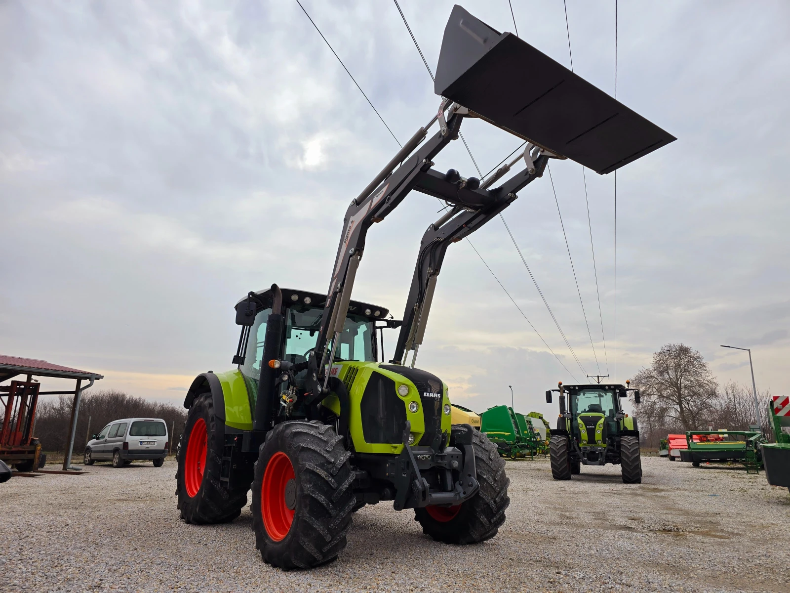 Трактор Claas Arion 620  - изображение 3