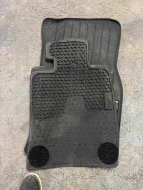 Оригинални предни всесезонни  стелки за Mini Cooper, Cooper S R60, R61 2006-2013, 2 части черни, снимка 7 - Части - 53285584