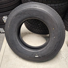 Гуми, снимка 5