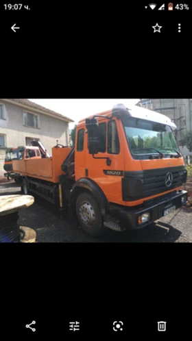  Камион с кран, снимка 1