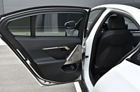 BMW i5 eDrive40 -   | Mobile.bg    15