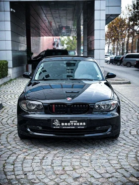 BMW 120 SHADOW LINE / AVTOMAT / CAR PLAY / KAMERA / NAVI