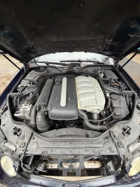 Mercedes-Benz E 220, снимка 10