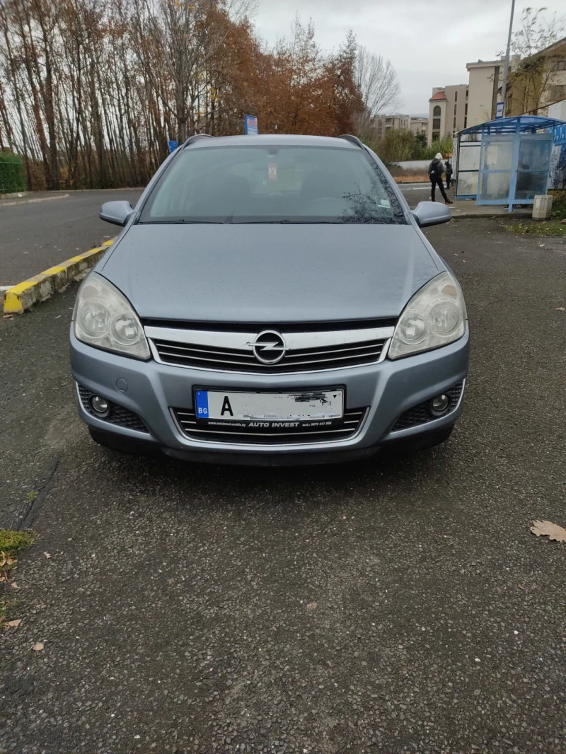 Opel Astra, снимка 1 - Автомобили и джипове - 48089208