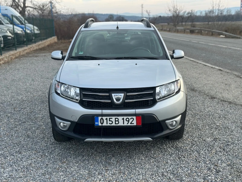 Dacia Sandero 1.0T* STEPWAY* Нави* Германия* Клима* Топ, снимка 2 - Автомобили и джипове - 48417250