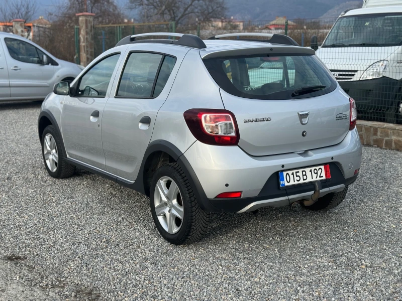 Dacia Sandero 1.0T* STEPWAY* Нави* Германия* Клима* Топ, снимка 6 - Автомобили и джипове - 48417250