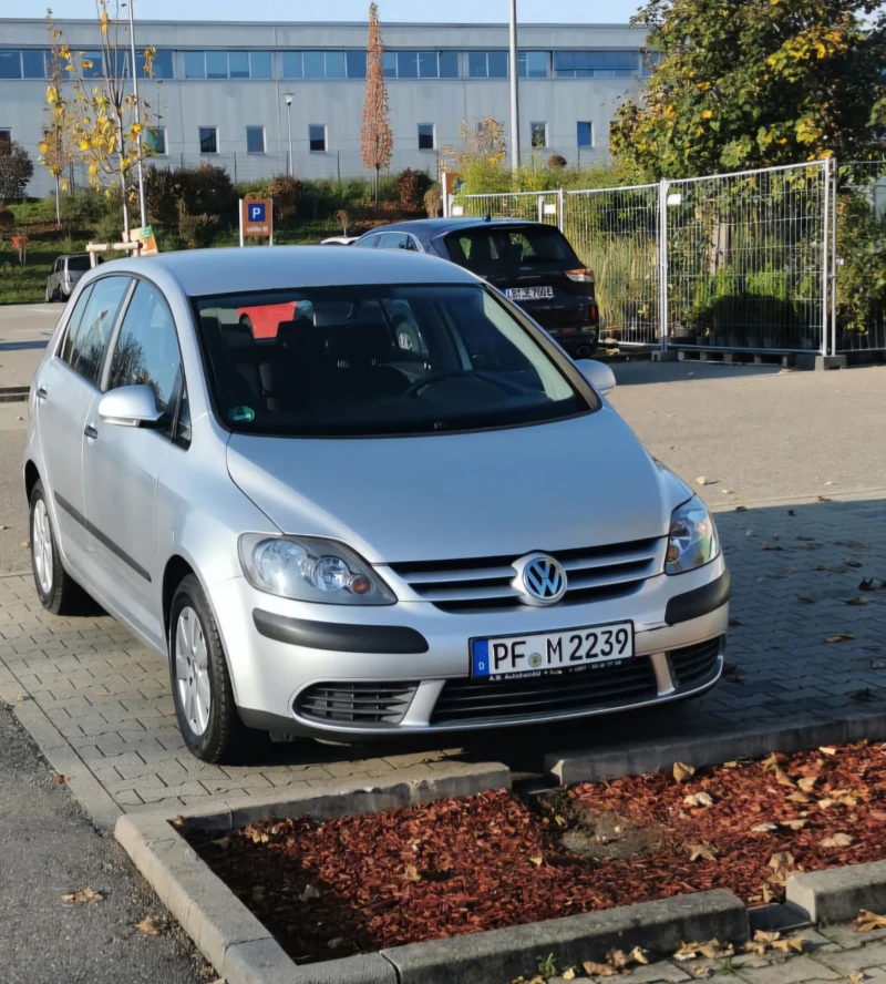 VW Golf Plus 1.9 TDI , снимка 2 - Автомобили и джипове - 49338538