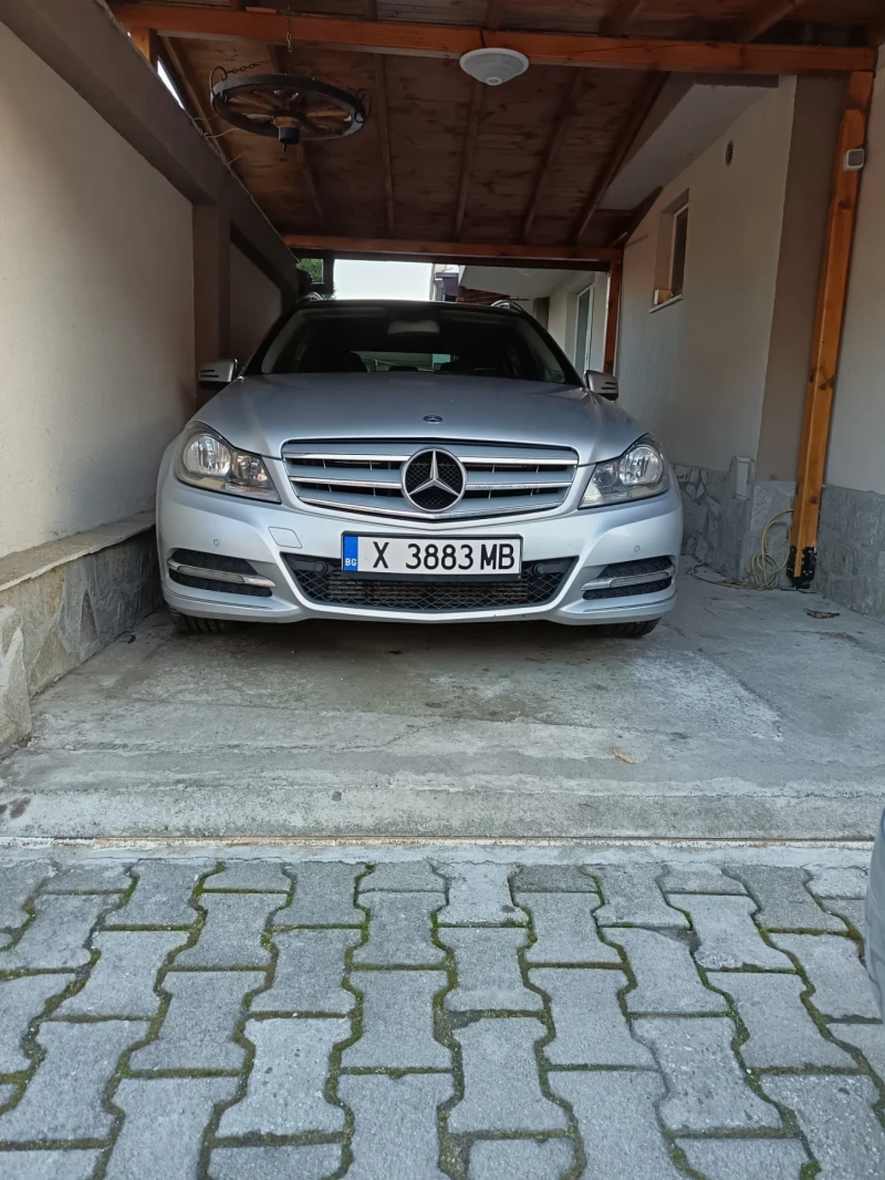 Mercedes-Benz C 200, снимка 1 - Автомобили и джипове - 49363586