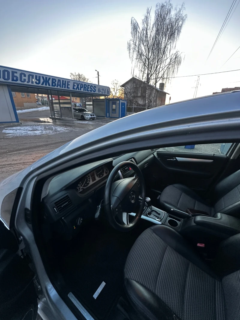 Mercedes-Benz B 200 CDI, снимка 5 - Автомобили и джипове - 49378683