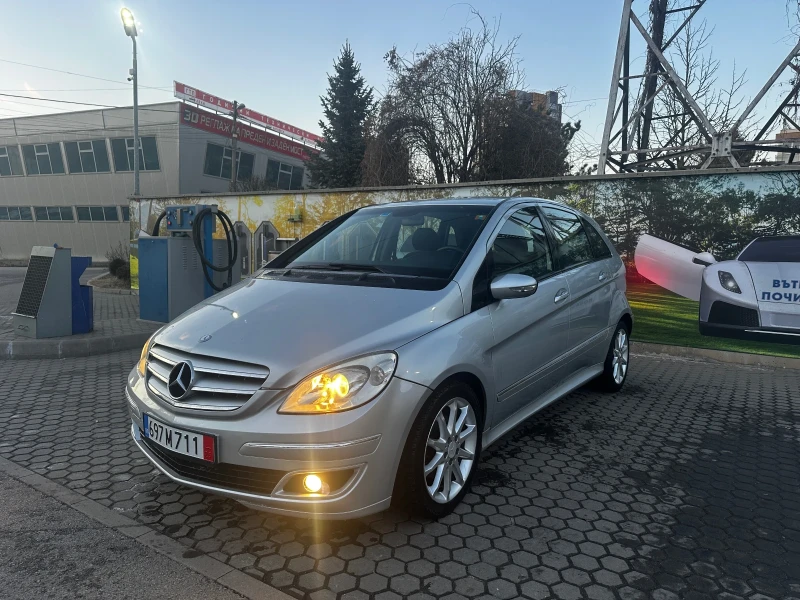 Mercedes-Benz B 200 CDI, снимка 1 - Автомобили и джипове - 49378683