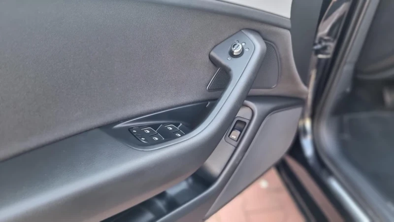 Audi A6, снимка 10 - Автомобили и джипове - 52470511